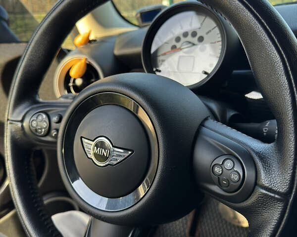 Бежевый Мини Hatch, объемом двигателя 1.6 л и пробегом 132 тыс. км за 8300 $, фото 6 на Automoto.ua