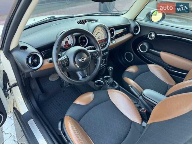 Бежевый Мини Hatch, объемом двигателя 1.6 л и пробегом 120 тыс. км за 8500 $, фото 55 на Automoto.ua