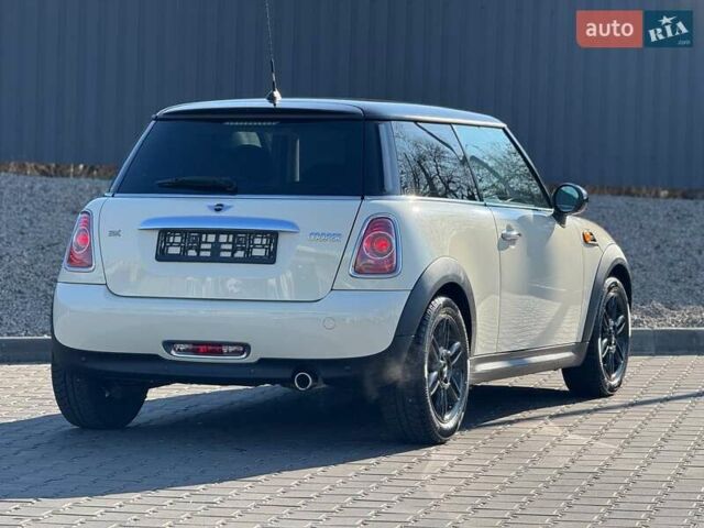 Бежевый Мини Hatch, объемом двигателя 1.6 л и пробегом 120 тыс. км за 8500 $, фото 30 на Automoto.ua
