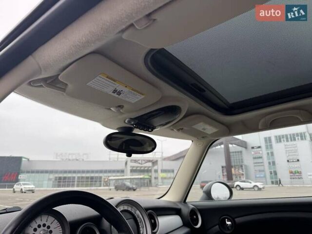 Бежевый Мини Hatch, объемом двигателя 1.6 л и пробегом 165 тыс. км за 10900 $, фото 26 на Automoto.ua