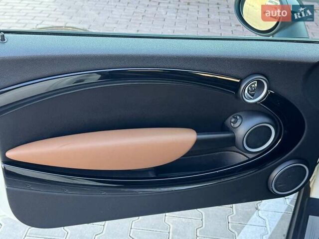 Бежевый Мини Hatch, объемом двигателя 1.6 л и пробегом 120 тыс. км за 8500 $, фото 53 на Automoto.ua