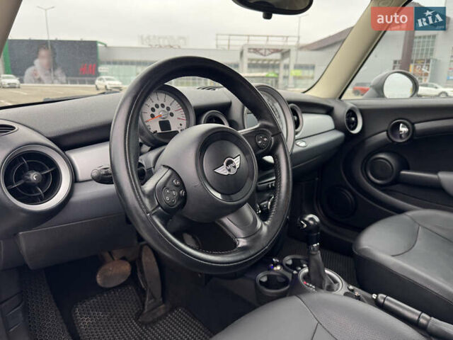 Бежевый Мини Hatch, объемом двигателя 1.6 л и пробегом 165 тыс. км за 10900 $, фото 20 на Automoto.ua