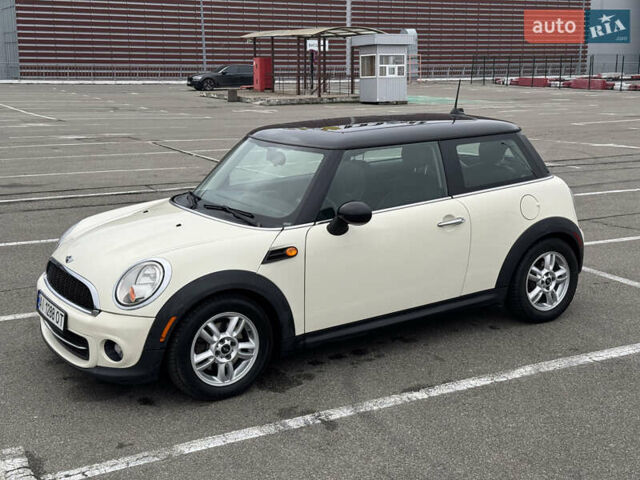 Бежевый Мини Hatch, объемом двигателя 1.6 л и пробегом 165 тыс. км за 10900 $, фото 13 на Automoto.ua