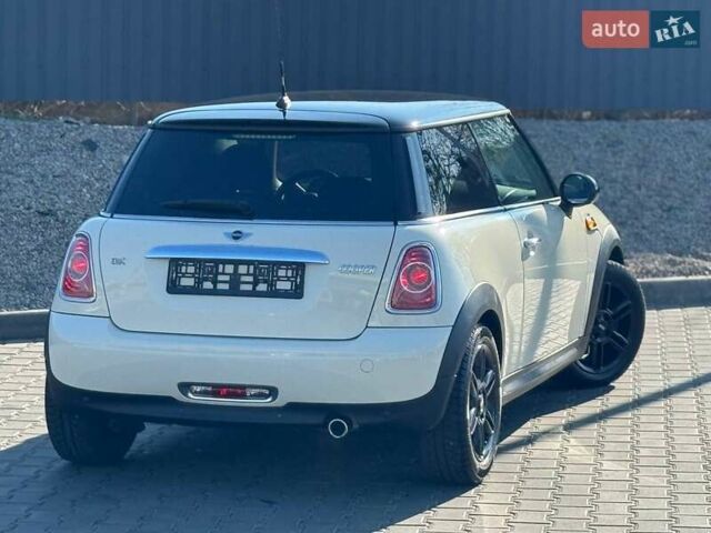 Бежевый Мини Hatch, объемом двигателя 1.6 л и пробегом 120 тыс. км за 8500 $, фото 28 на Automoto.ua