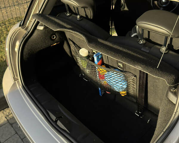 Бежевый Мини Hatch, объемом двигателя 1.6 л и пробегом 132 тыс. км за 8300 $, фото 4 на Automoto.ua