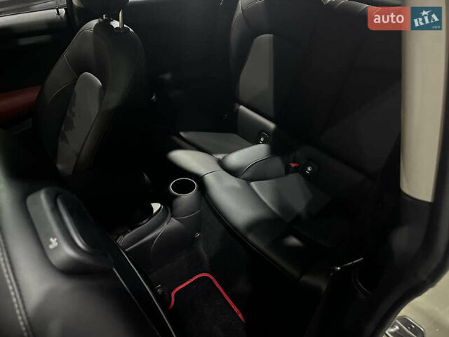 Бежевый Мини Hatch, объемом двигателя 1.5 л и пробегом 94 тыс. км за 12500 $, фото 9 на Automoto.ua