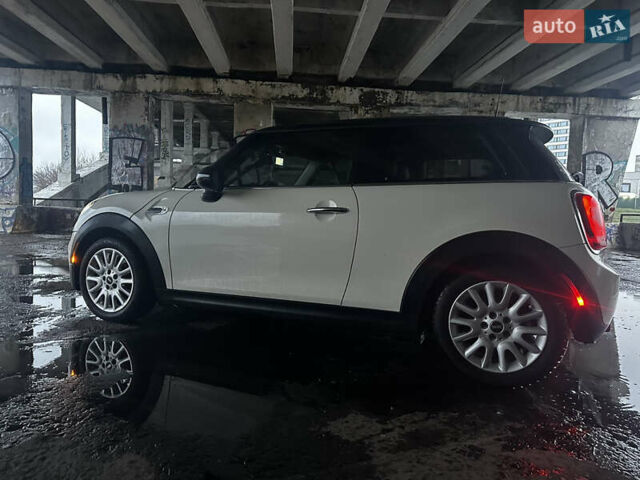 Бежевый Мини Hatch, объемом двигателя 1.5 л и пробегом 94 тыс. км за 12500 $, фото 12 на Automoto.ua
