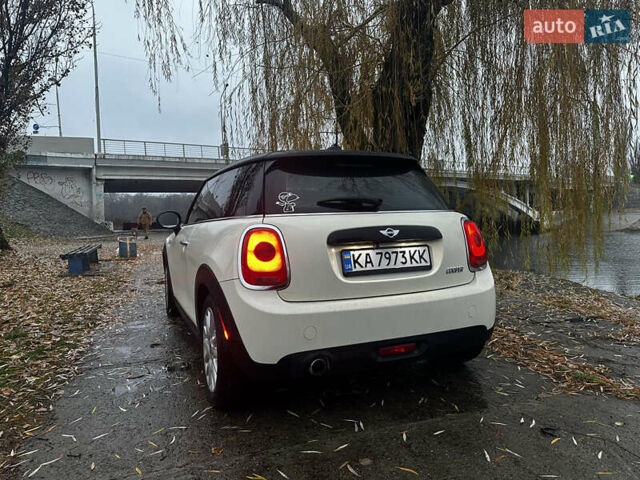Бежевый Мини Hatch, объемом двигателя 1.5 л и пробегом 94 тыс. км за 12500 $, фото 17 на Automoto.ua