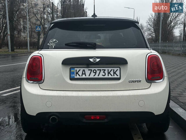 Бежевый Мини Hatch, объемом двигателя 1.5 л и пробегом 94 тыс. км за 12500 $, фото 29 на Automoto.ua