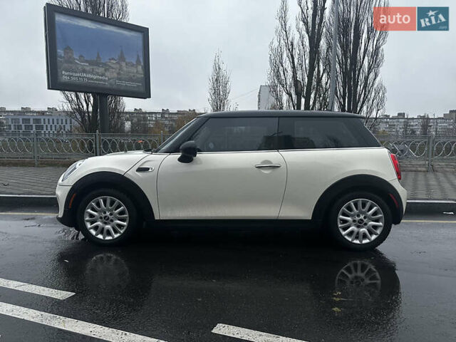 Бежевый Мини Hatch, объемом двигателя 1.5 л и пробегом 94 тыс. км за 12500 $, фото 30 на Automoto.ua