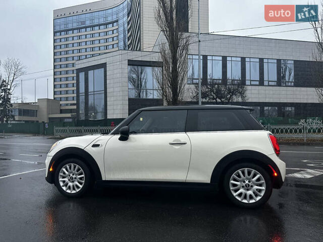 Бежевый Мини Hatch, объемом двигателя 1.5 л и пробегом 94 тыс. км за 12500 $, фото 2 на Automoto.ua