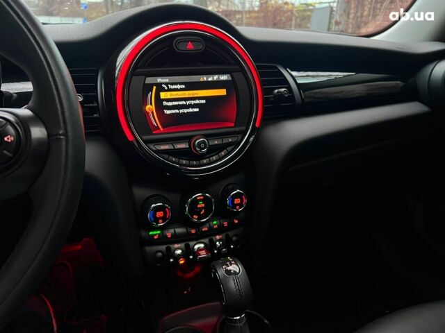 Бежевий Міні Hatch, об'ємом двигуна 1.6 л та пробігом 57 тис. км за 16990 $, фото 16 на Automoto.ua