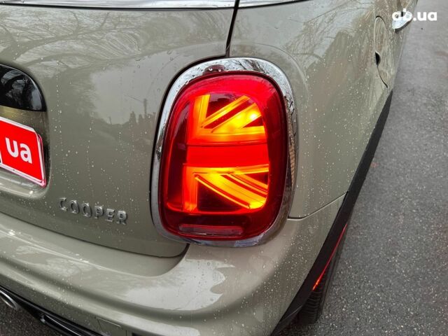 Бежевий Міні Hatch, об'ємом двигуна 1.6 л та пробігом 57 тис. км за 16990 $, фото 11 на Automoto.ua