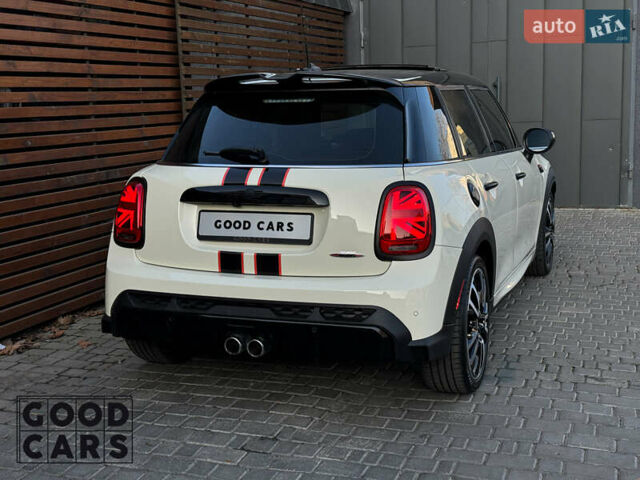 Бежевий Міні Hatch, об'ємом двигуна 2 л та пробігом 87 тис. км за 23000 $, фото 4 на Automoto.ua