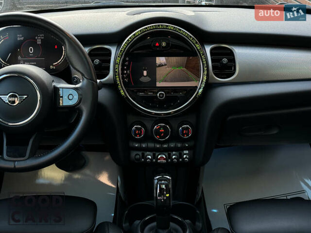 Бежевий Міні Hatch, об'ємом двигуна 2 л та пробігом 87 тис. км за 23000 $, фото 16 на Automoto.ua