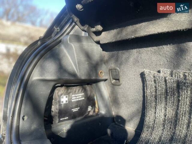 Чорний Міні Hatch, об'ємом двигуна 1.6 л та пробігом 343 тис. км за 3800 $, фото 13 на Automoto.ua