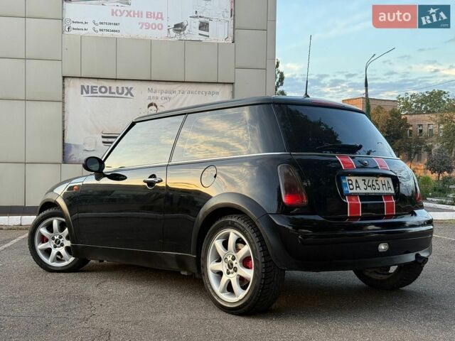 Чорний Міні Hatch, об'ємом двигуна 1.6 л та пробігом 224 тис. км за 4500 $, фото 4 на Automoto.ua