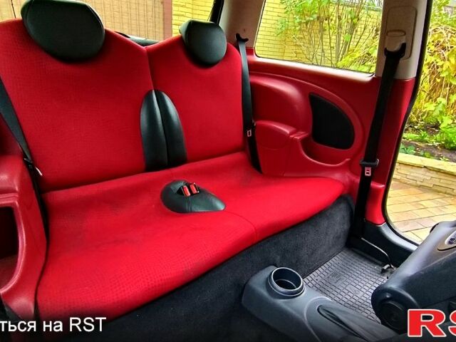 Черный Мини Hatch, объемом двигателя 1.6 л и пробегом 230 тыс. км за 4300 $, фото 9 на Automoto.ua