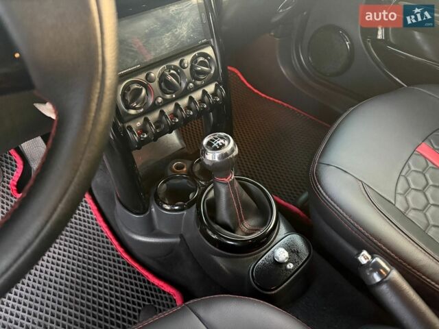 Чорний Міні Hatch, об'ємом двигуна 1.6 л та пробігом 224 тис. км за 4500 $, фото 31 на Automoto.ua