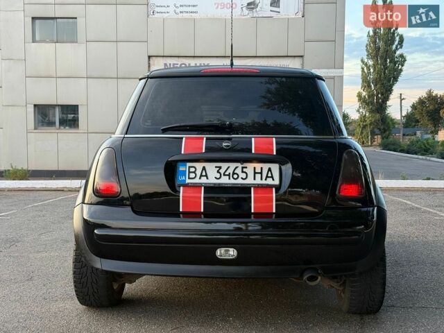 Чорний Міні Hatch, об'ємом двигуна 1.6 л та пробігом 224 тис. км за 4500 $, фото 7 на Automoto.ua