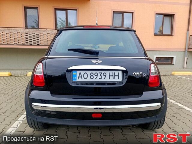 Черный Мини Hatch, объемом двигателя 1.4 л и пробегом 170 тыс. км за 4700 $, фото 3 на Automoto.ua