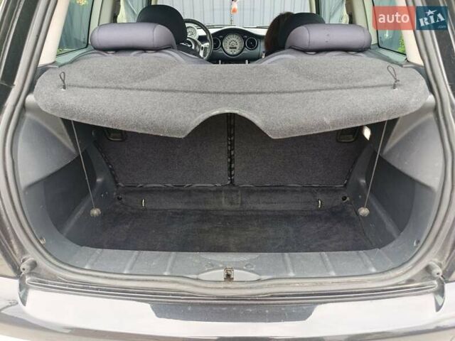 Черный Мини Hatch, объемом двигателя 1.6 л и пробегом 170 тыс. км за 4400 $, фото 34 на Automoto.ua