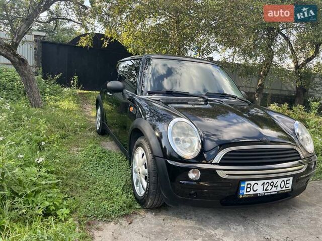 Черный Мини Hatch, объемом двигателя 1.6 л и пробегом 132 тыс. км за 5200 $, фото 16 на Automoto.ua