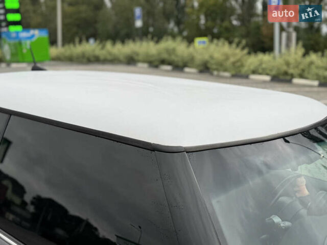 Чорний Міні Hatch, об'ємом двигуна 1.6 л та пробігом 250 тис. км за 4350 $, фото 8 на Automoto.ua