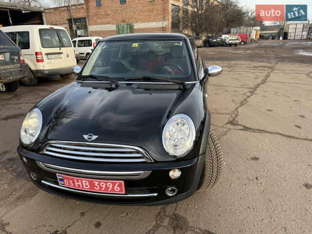 Чорний Міні Hatch, об'ємом двигуна 1.6 л та пробігом 206 тис. км за 5200 $, фото 2 на Automoto.ua