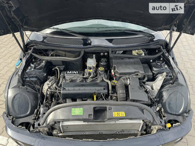 Чорний Міні Hatch, об'ємом двигуна 1.6 л та пробігом 150 тис. км за 4800 $, фото 4 на Automoto.ua