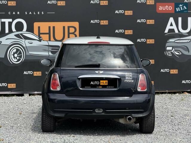 Черный Мини Hatch, объемом двигателя 1.6 л и пробегом 175 тыс. км за 4999 $, фото 4 на Automoto.ua