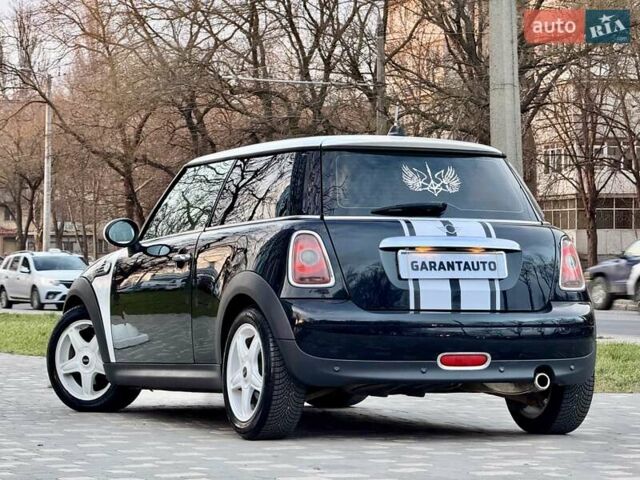 Черный Мини Hatch, объемом двигателя 1.4 л и пробегом 147 тыс. км за 6999 $, фото 29 на Automoto.ua