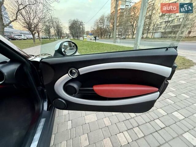 Черный Мини Hatch, объемом двигателя 1.4 л и пробегом 147 тыс. км за 6999 $, фото 21 на Automoto.ua