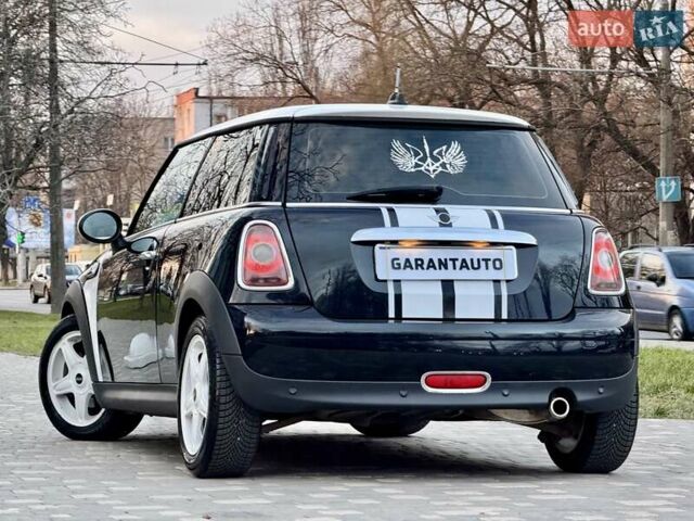 Черный Мини Hatch, объемом двигателя 1.4 л и пробегом 147 тыс. км за 6999 $, фото 30 на Automoto.ua