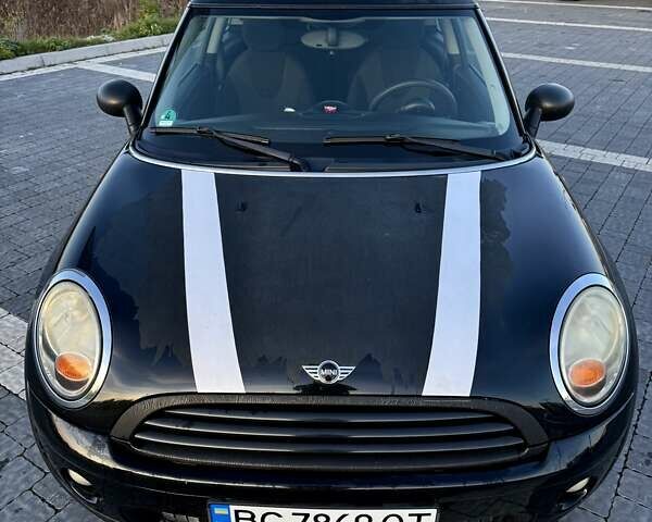 Черный Мини Hatch, объемом двигателя 1.4 л и пробегом 195 тыс. км за 6500 $, фото 11 на Automoto.ua