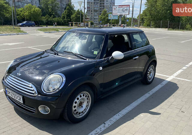 Чорний Міні Hatch, об'ємом двигуна 1.4 л та пробігом 235 тис. км за 5500 $, фото 7 на Automoto.ua