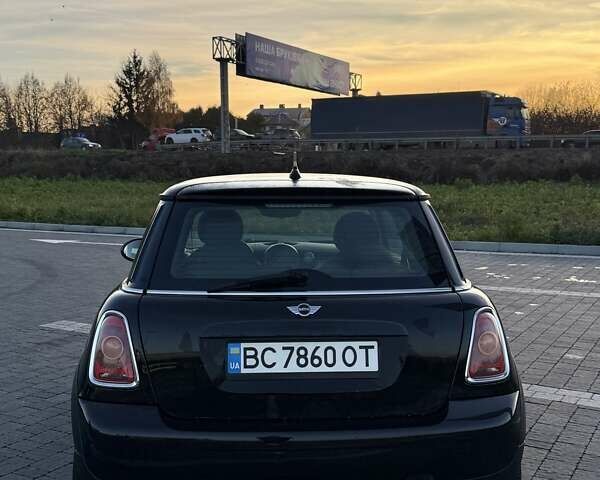 Черный Мини Hatch, объемом двигателя 1.4 л и пробегом 195 тыс. км за 6500 $, фото 6 на Automoto.ua