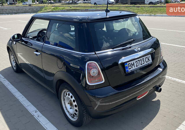 Чорний Міні Hatch, об'ємом двигуна 1.4 л та пробігом 235 тис. км за 5500 $, фото 2 на Automoto.ua