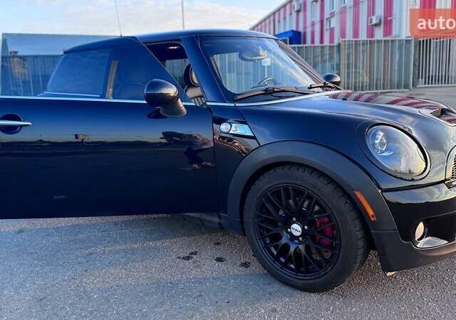 Чорний Міні Hatch, об'ємом двигуна 1.6 л та пробігом 116 тис. км за 7000 $, фото 9 на Automoto.ua