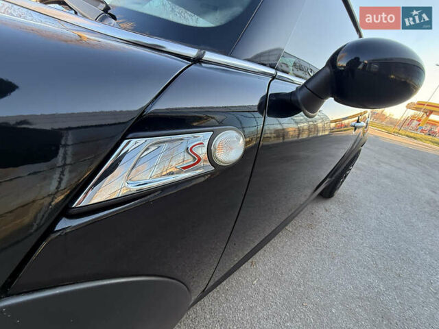 Чорний Міні Hatch, об'ємом двигуна 1.6 л та пробігом 120 тис. км за 6500 $, фото 17 на Automoto.ua