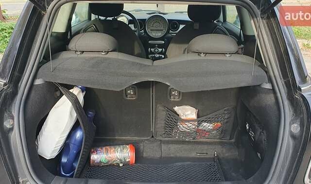 Чорний Міні Hatch, об'ємом двигуна 1.6 л та пробігом 201 тис. км за 6200 $, фото 10 на Automoto.ua