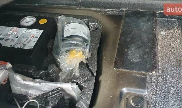 Чорний Міні Hatch, об'ємом двигуна 1.6 л та пробігом 201 тис. км за 6200 $, фото 8 на Automoto.ua