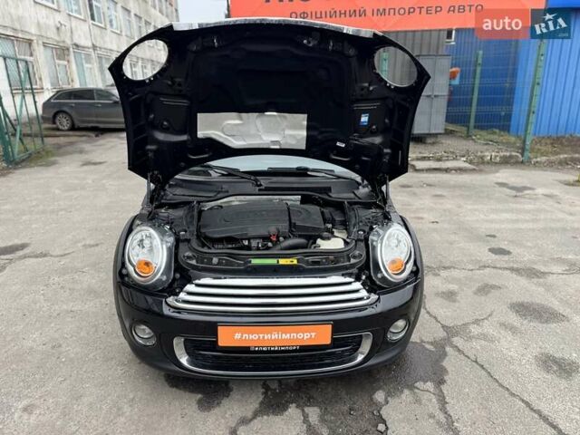 Черный Мини Hatch, объемом двигателя 1.6 л и пробегом 249 тыс. км за 12000 $, фото 47 на Automoto.ua