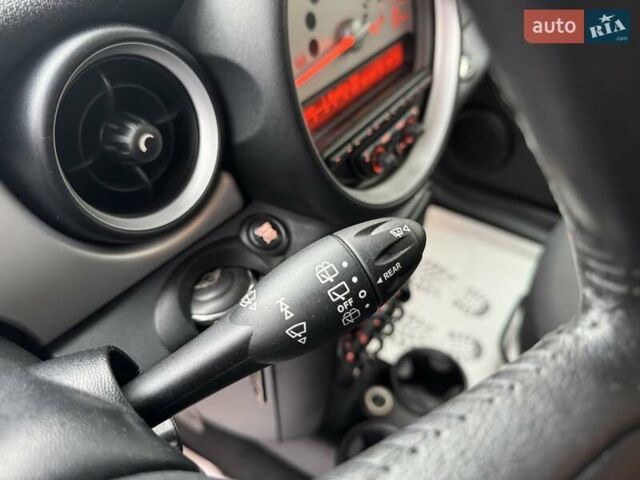 Черный Мини Hatch, объемом двигателя 1.6 л и пробегом 249 тыс. км за 12000 $, фото 13 на Automoto.ua