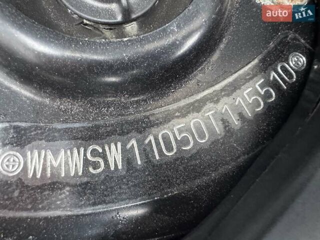 Черный Мини Hatch, объемом двигателя 1.6 л и пробегом 249 тыс. км за 12000 $, фото 45 на Automoto.ua