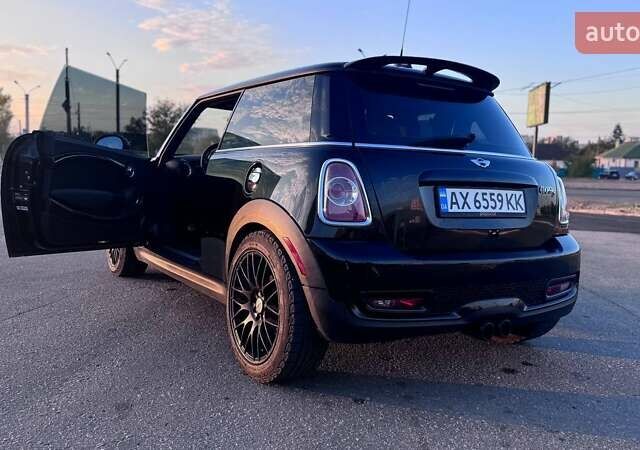 Чорний Міні Hatch, об'ємом двигуна 1.6 л та пробігом 116 тис. км за 7000 $, фото 13 на Automoto.ua