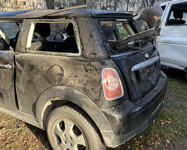 Чорний Міні Hatch, об'ємом двигуна 1.6 л та пробігом 197 тис. км за 3500 $, фото 4 на Automoto.ua