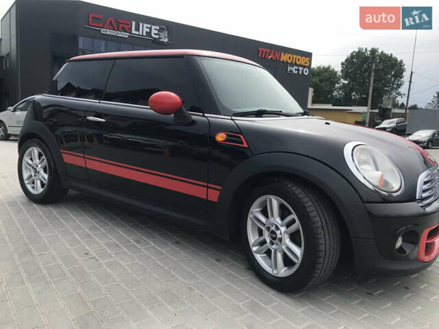 Чорний Міні Hatch, об'ємом двигуна 1.6 л та пробігом 150 тис. км за 8000 $, фото 1 на Automoto.ua