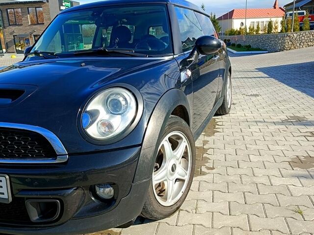 Черный Мини Hatch, объемом двигателя 1.6 л и пробегом 290 тыс. км за 7300 $, фото 2 на Automoto.ua