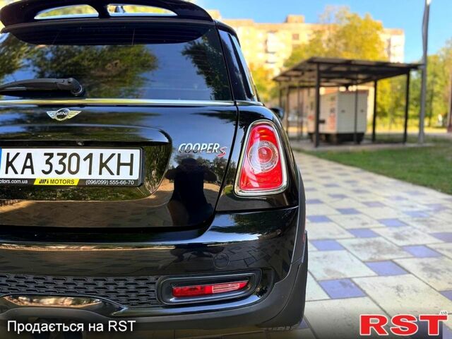 Чорний Міні Hatch, об'ємом двигуна 1.6 л та пробігом 170 тис. км за 8000 $, фото 7 на Automoto.ua